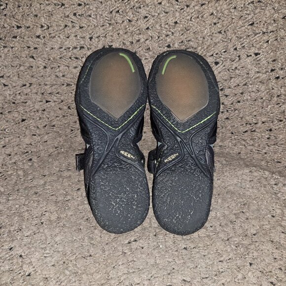 KEEN-Madrid-Mary Jane Sandals-Black/Pixel Design-Nylon-Sz 37/6.5-Near Mint - Picture 8 of 8